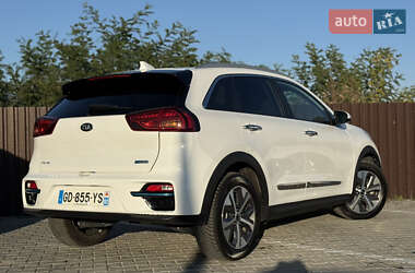 Внедорожник / Кроссовер Kia Niro 2021 в 