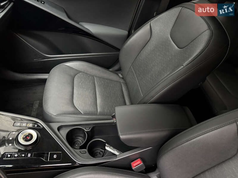 Позашляховик / Кросовер Kia Niro 2022 в Умані