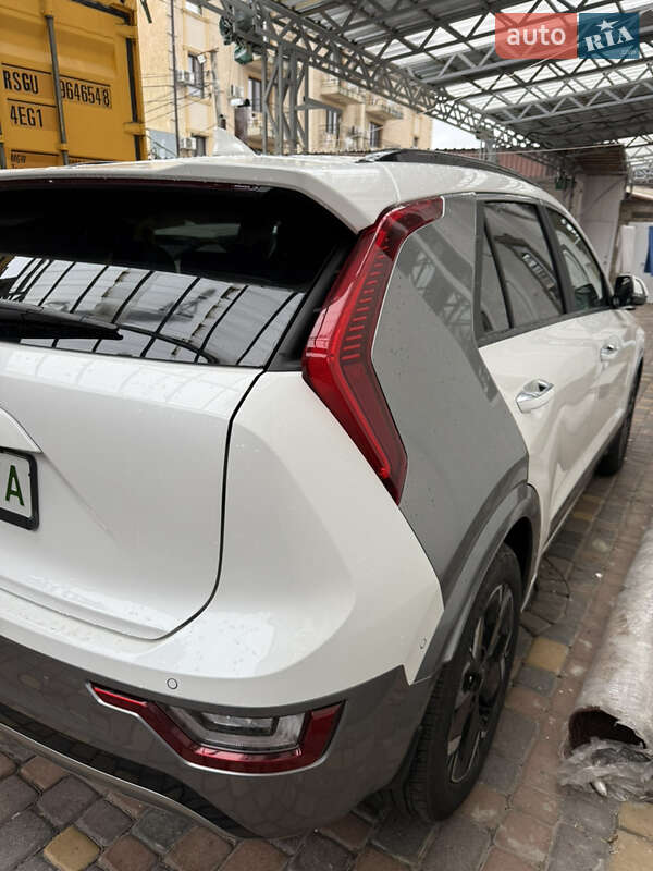 Позашляховик / Кросовер Kia Niro 2022 в Умані