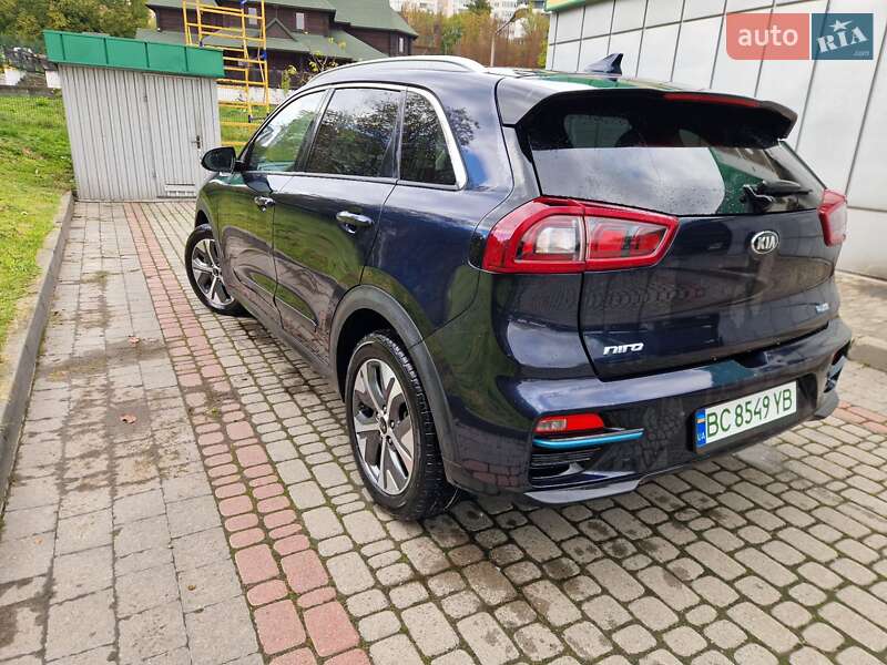 Позашляховик / Кросовер Kia Niro 2019 в Львові