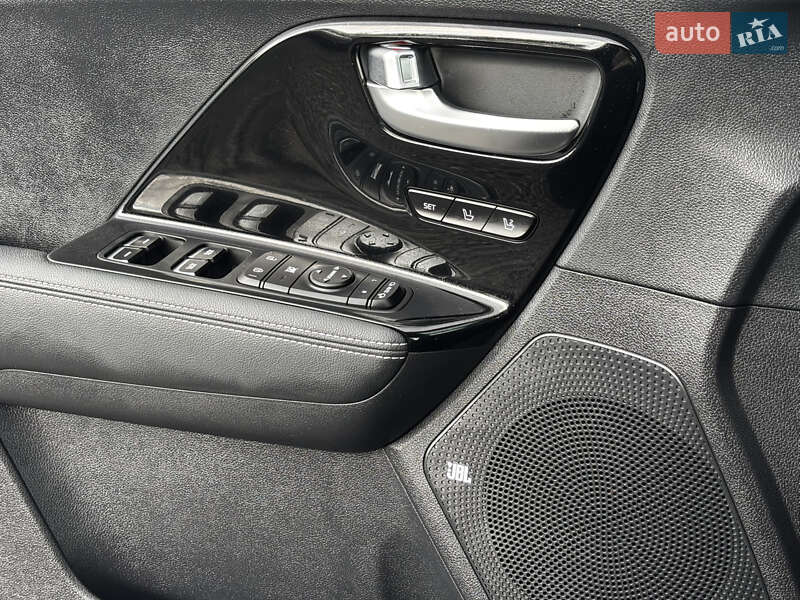 Внедорожник / Кроссовер Kia Niro 2020 в Львове