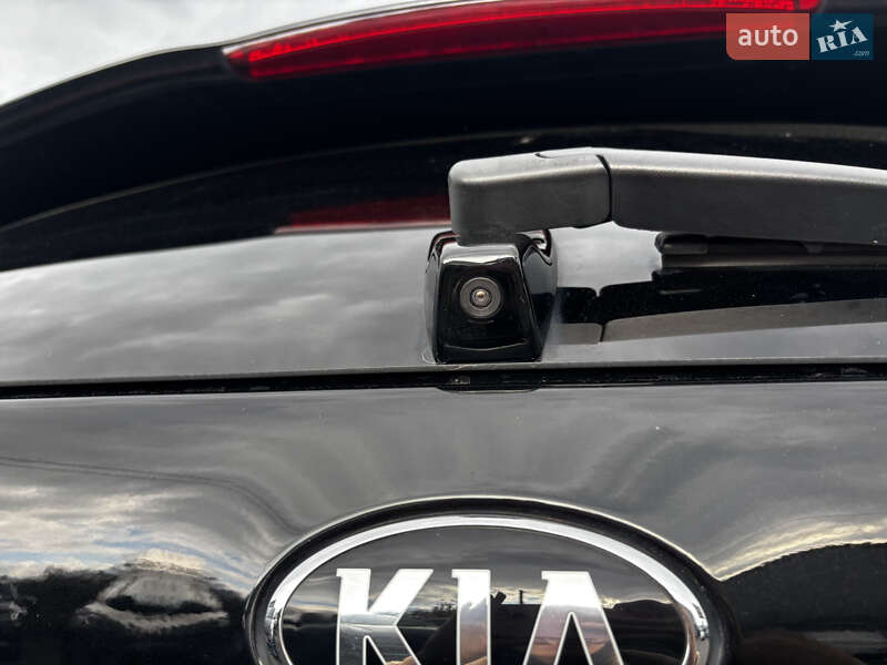 Внедорожник / Кроссовер Kia Niro 2020 в Львове