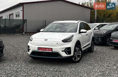 Внедорожник / Кроссовер Kia Niro 2021 в 