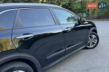 Внедорожник / Кроссовер Kia Niro 2022 в 