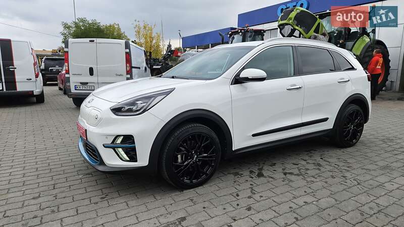 Внедорожник / Кроссовер Kia Niro 2020 в Радомышле фото 3 Внедорожник / Кроссовер Kia Niro 2020 в Радомышле