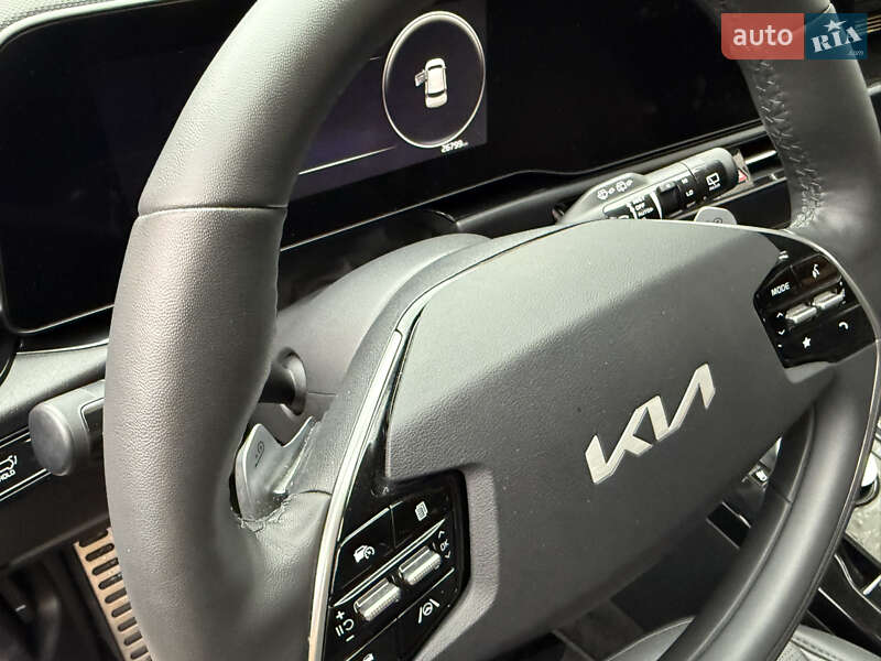 Позашляховик / Кросовер Kia Niro 2022 в Умані