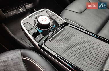 Позашляховик / Кросовер Kia Niro 2020 в 