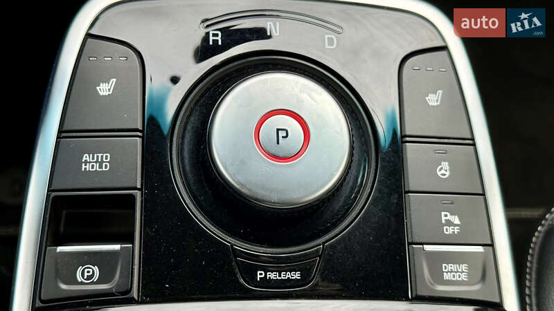 Внедорожник / Кроссовер Kia Niro 2020 в Самборе