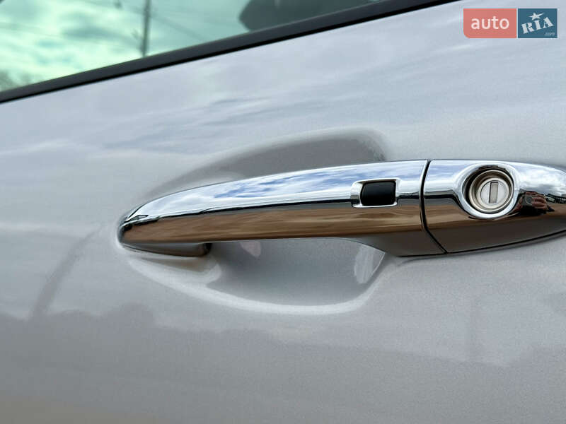 Внедорожник / Кроссовер Kia Niro 2020 в Самборе