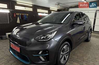 Внедорожник / Кроссовер Kia Niro 2020 в Черновцах