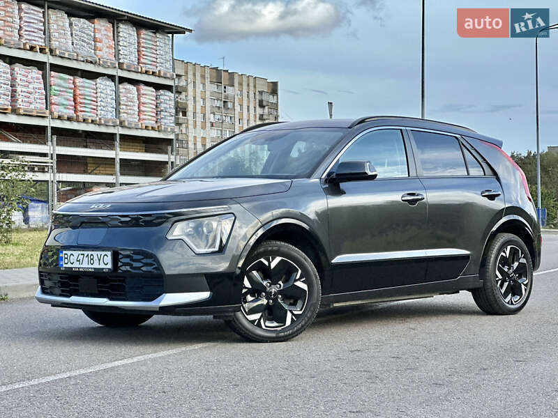 Внедорожник / Кроссовер Kia Niro 2022 в Дрогобыче