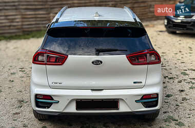 Внедорожник / Кроссовер Kia Niro 2019 в 