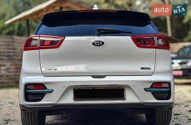 Внедорожник / Кроссовер Kia Niro 2019 в 