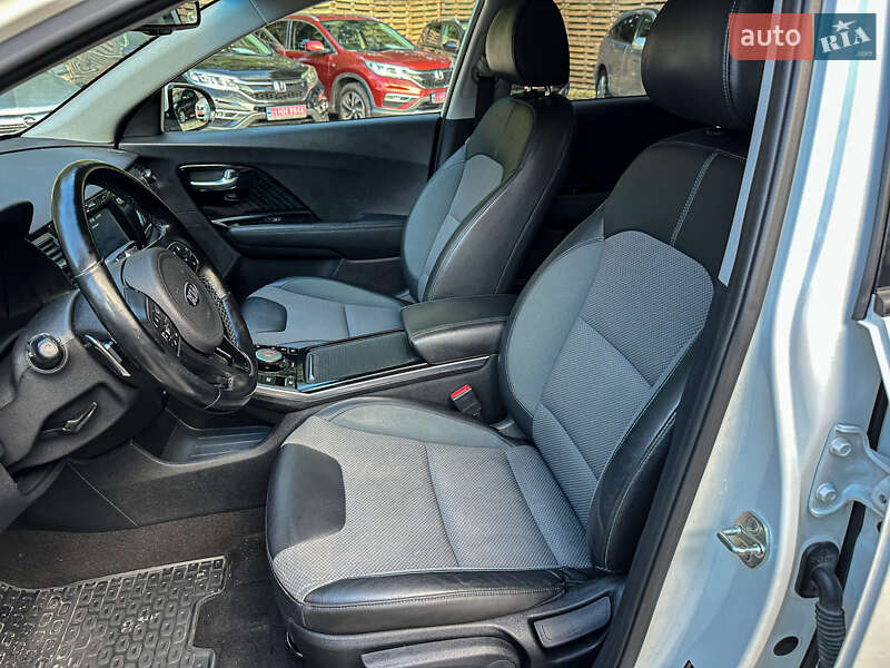Позашляховик / Кросовер Kia Niro 2019 в Бродах фото 67 Позашляховик / Кросовер Kia Niro 2019 в Бродах
