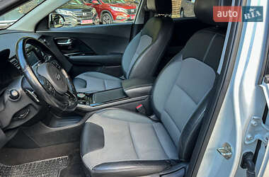 Внедорожник / Кроссовер Kia Niro 2019 в 