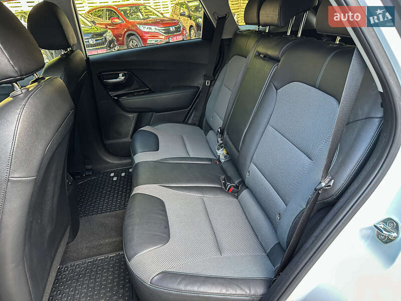 Позашляховик / Кросовер Kia Niro 2019 в Бродах фото 86 Позашляховик / Кросовер Kia Niro 2019 в Бродах