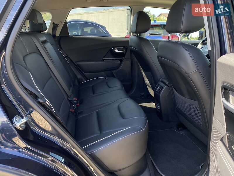 Позашляховик / Кросовер Kia Niro 2020 в Львові фото 56 Позашляховик / Кросовер Kia Niro 2020 в Львові