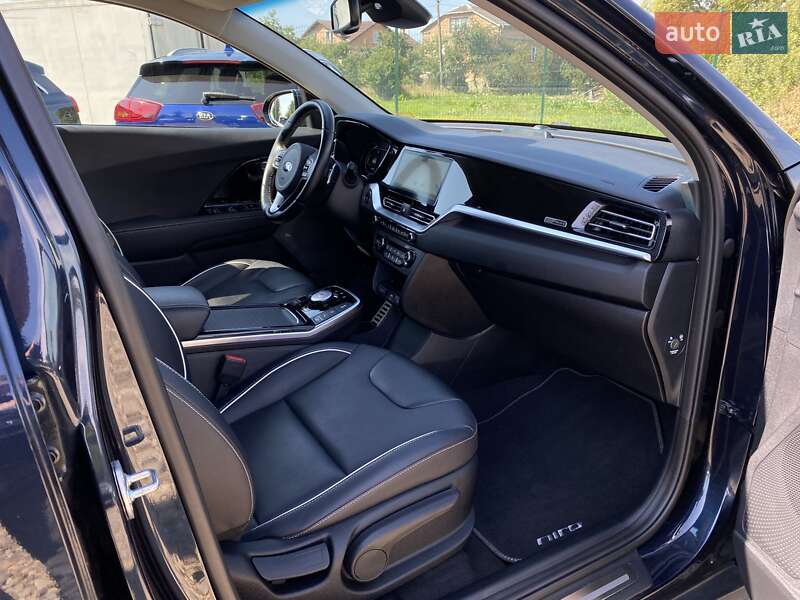 Позашляховик / Кросовер Kia Niro 2020 в Львові фото 57 Позашляховик / Кросовер Kia Niro 2020 в Львові