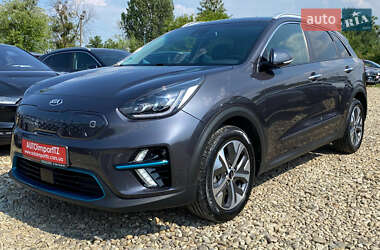 Внедорожник / Кроссовер Kia Niro 2020 в 