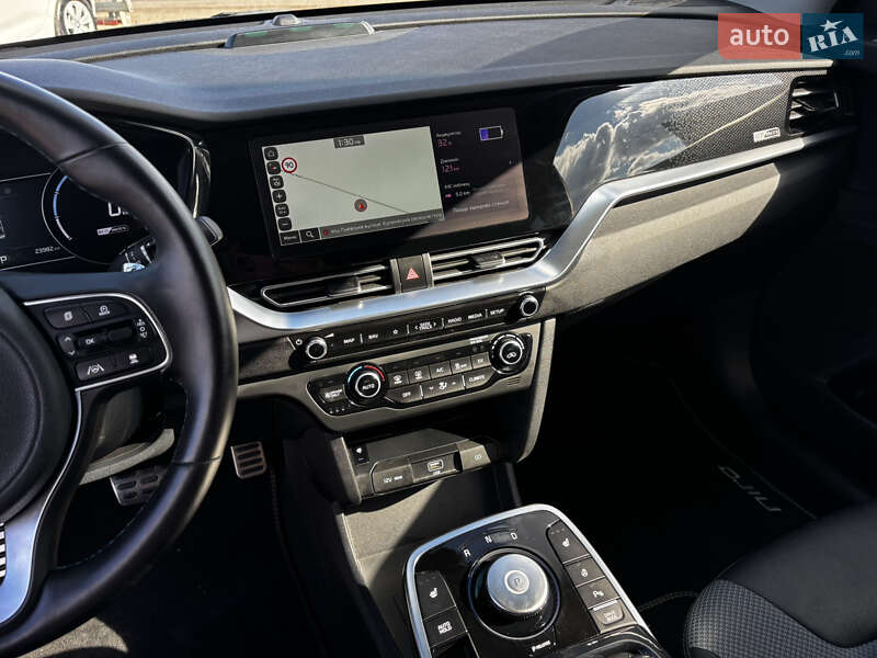 Внедорожник / Кроссовер Kia Niro 2021 в Львове