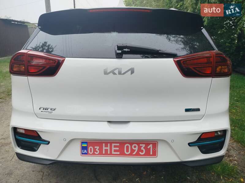 Позашляховик / Кросовер Kia Niro 2021 в Ірпені