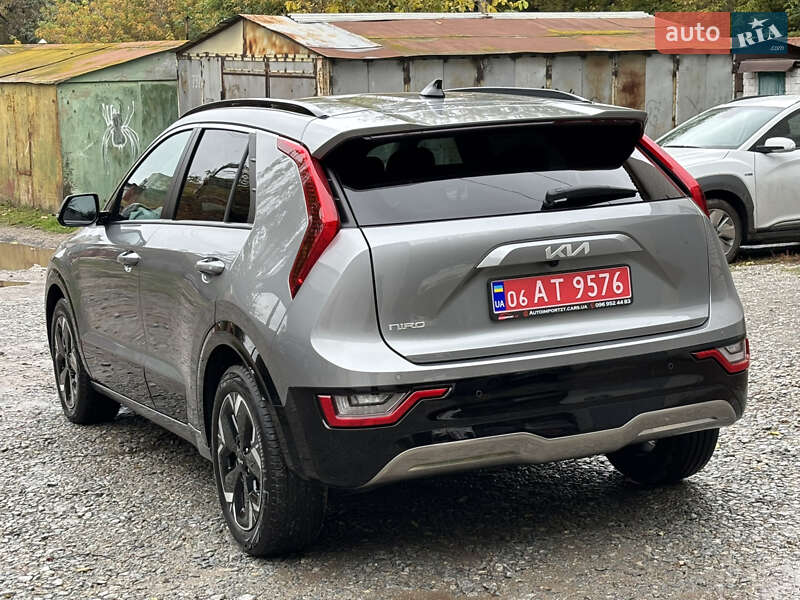 Внедорожник / Кроссовер Kia Niro 2022 в Житомире