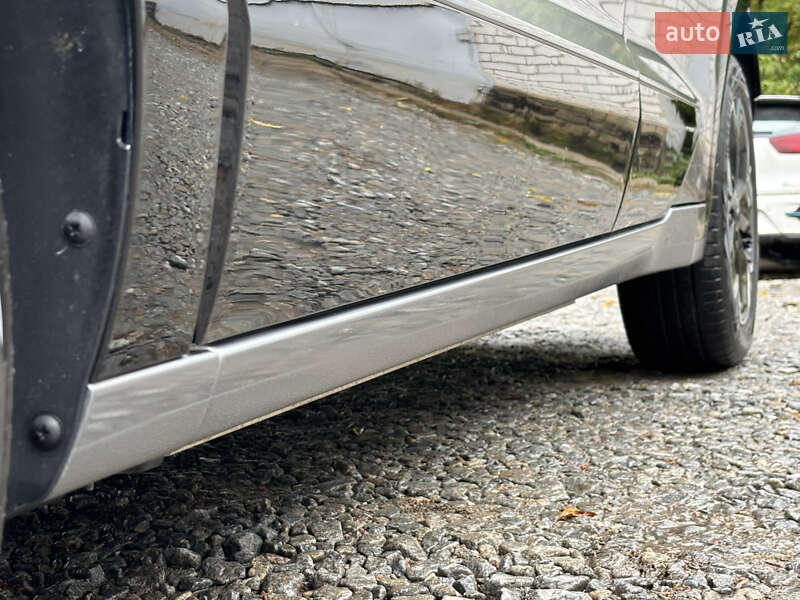 Внедорожник / Кроссовер Kia Niro 2022 в Житомире