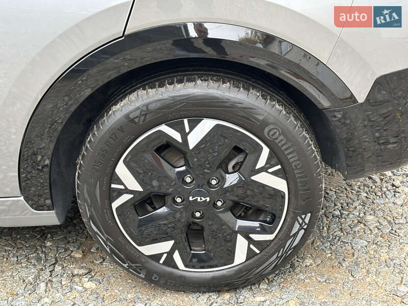 Внедорожник / Кроссовер Kia Niro 2022 в Житомире