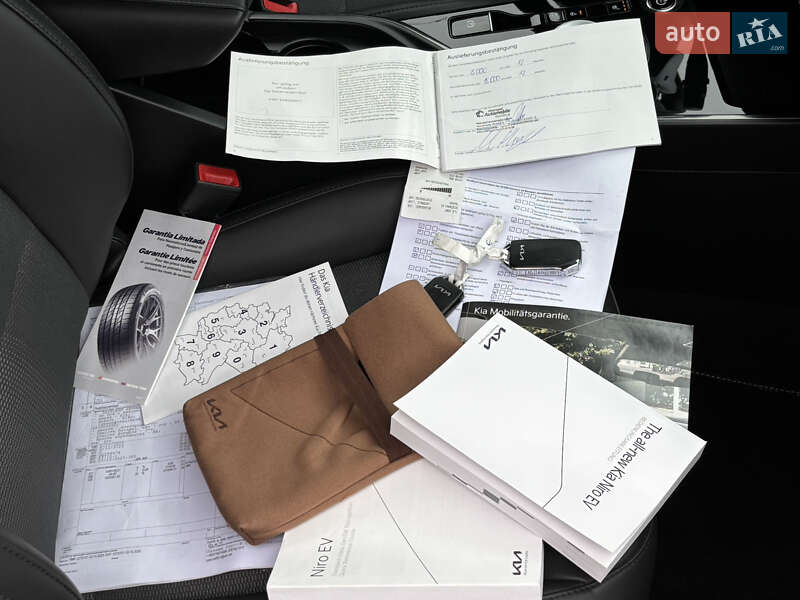 Внедорожник / Кроссовер Kia Niro 2022 в Житомире