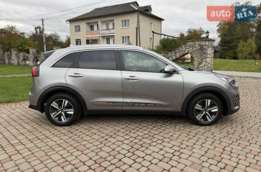 Внедорожник / Кроссовер Kia Niro 2020 в 