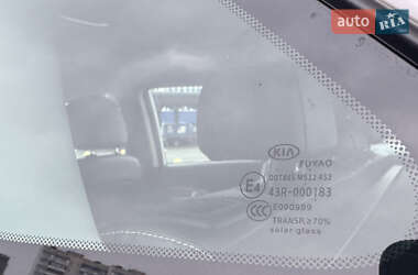 Внедорожник / Кроссовер Kia Niro 2020 в 