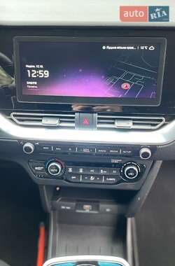 Внедорожник / Кроссовер Kia Niro 2020 в 