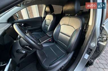 Внедорожник / Кроссовер Kia Niro 2022 в 