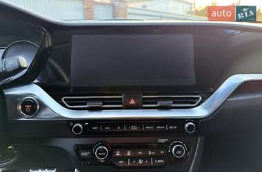 Внедорожник / Кроссовер Kia Niro 2022 в 