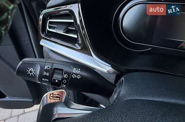Внедорожник / Кроссовер Kia Niro 2022 в 