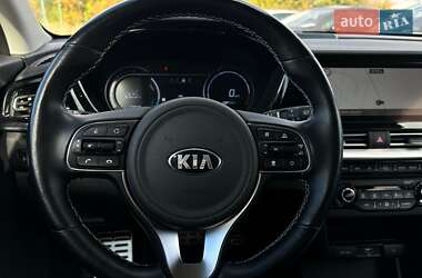 Внедорожник / Кроссовер Kia Niro 2021 в 