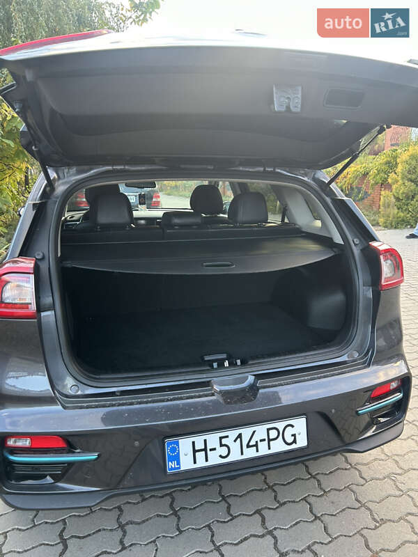 Внедорожник / Кроссовер Kia Niro 2020 в Хмельницком