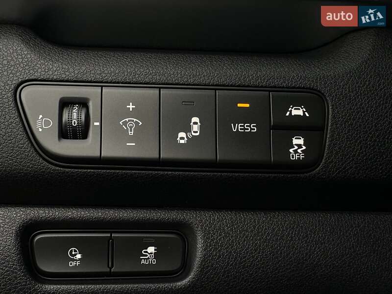 Позашляховик / Кросовер Kia Niro 2021 в Львові