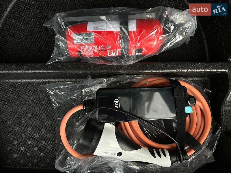 Позашляховик / Кросовер Kia Niro 2021 в Львові