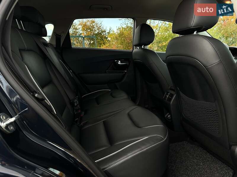 Позашляховик / Кросовер Kia Niro 2021 в Львові