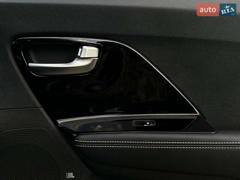 Позашляховик / Кросовер Kia Niro 2021 в Львові