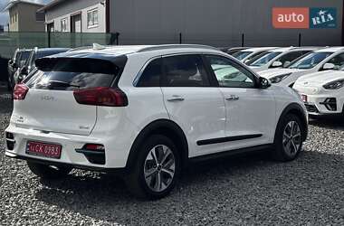 Внедорожник / Кроссовер Kia Niro 2022 в 