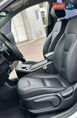 Внедорожник / Кроссовер Kia Niro 2019 в 