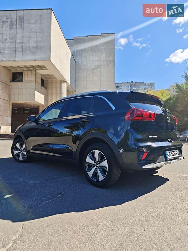 Внедорожник / Кроссовер Kia Niro 2020 в Киеве