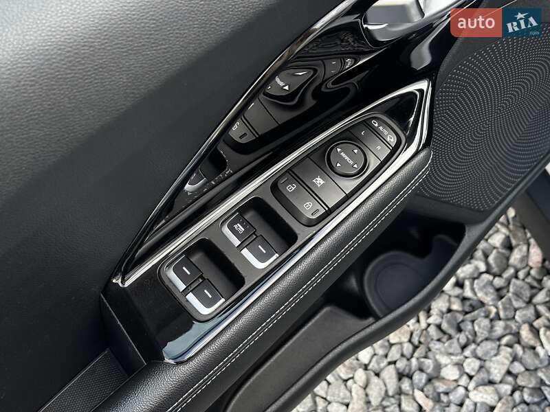 Внедорожник / Кроссовер Kia Niro 2022 в Львове