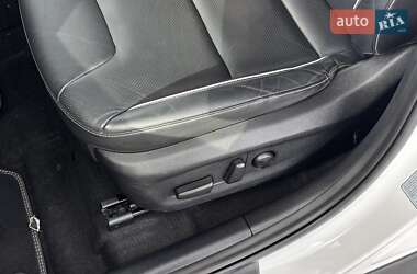 Внедорожник / Кроссовер Kia Niro 2020 в 