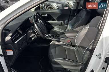 Внедорожник / Кроссовер Kia Niro 2020 в 