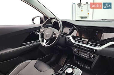 Внедорожник / Кроссовер Kia Niro 2022 в 