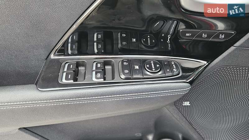 Внедорожник / Кроссовер Kia Niro 2020 в Радомышле фото 18 Внедорожник / Кроссовер Kia Niro 2020 в Радомышле