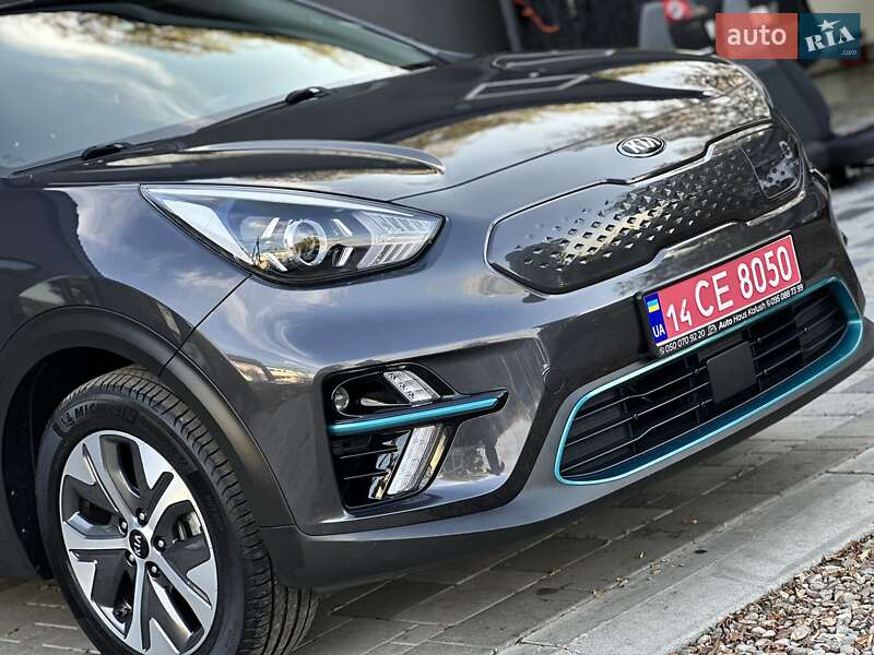 Позашляховик / Кросовер Kia Niro 2020 в Івано-Франківську